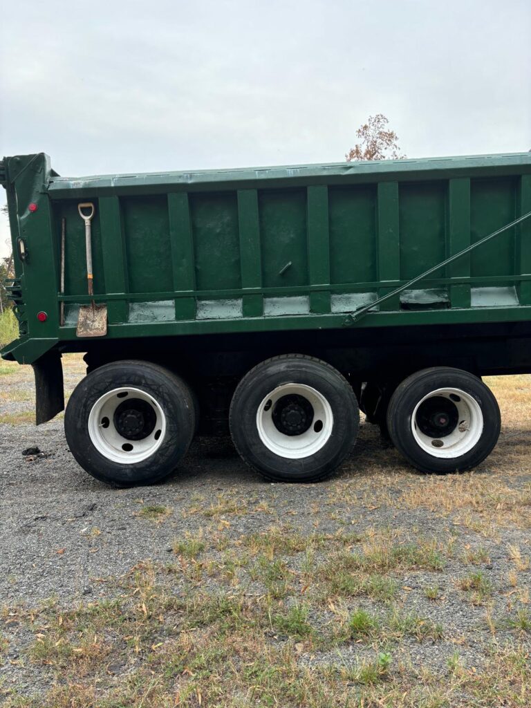 PHOTO-2025-10-12-09-10-11-3