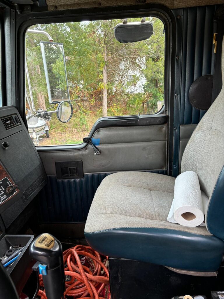 PHOTO-2025-10-12-09-10-12-3